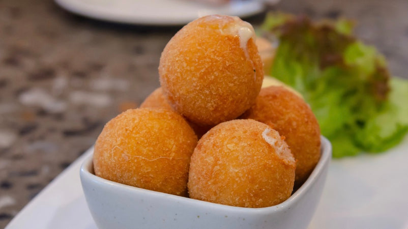 Bolinha de queso ahumado cocktail 13g 32 unidades